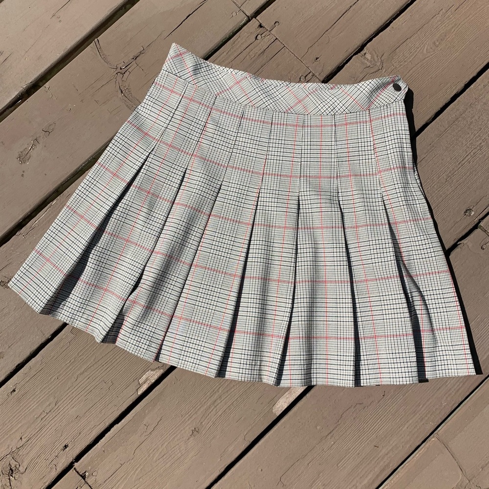 Pleated Kilt by Divided/H&M Size 4